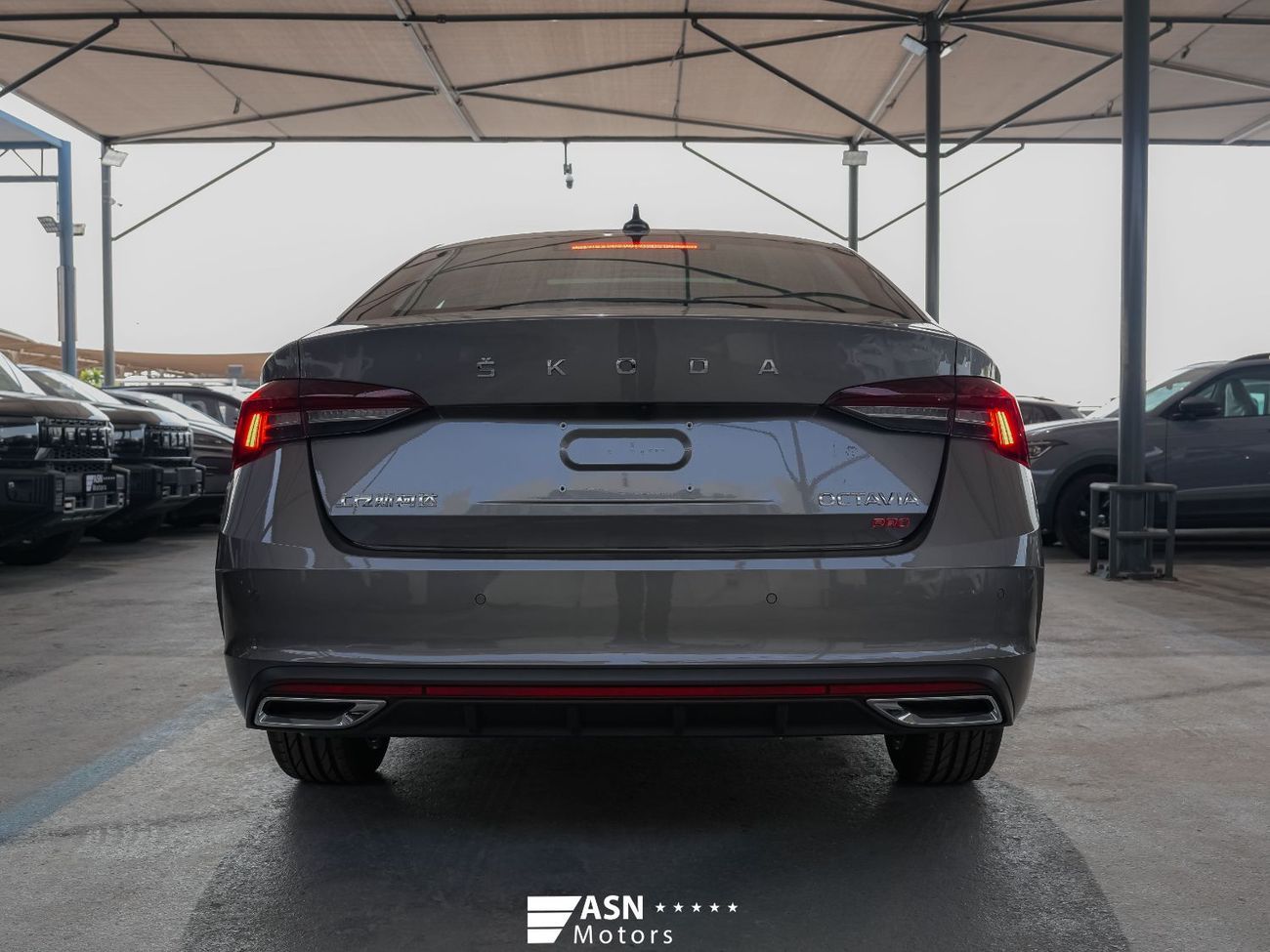 سكودا أوكتافيا PRO TSI280 Luxury Edition 2025 (Export Price)