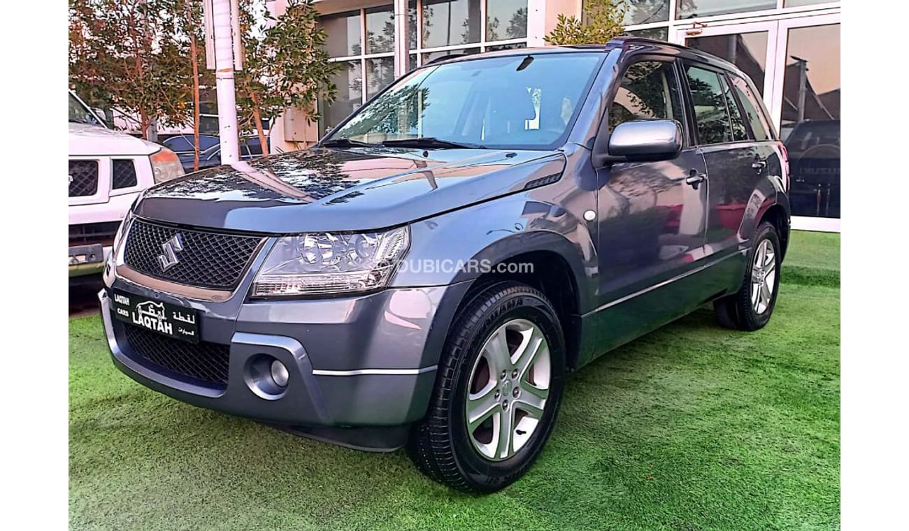Suzuki Grand Vitara 4 cylinder, Gulf model, 2008, paint, agency, agency checks, cruise control, cruise control, in excel