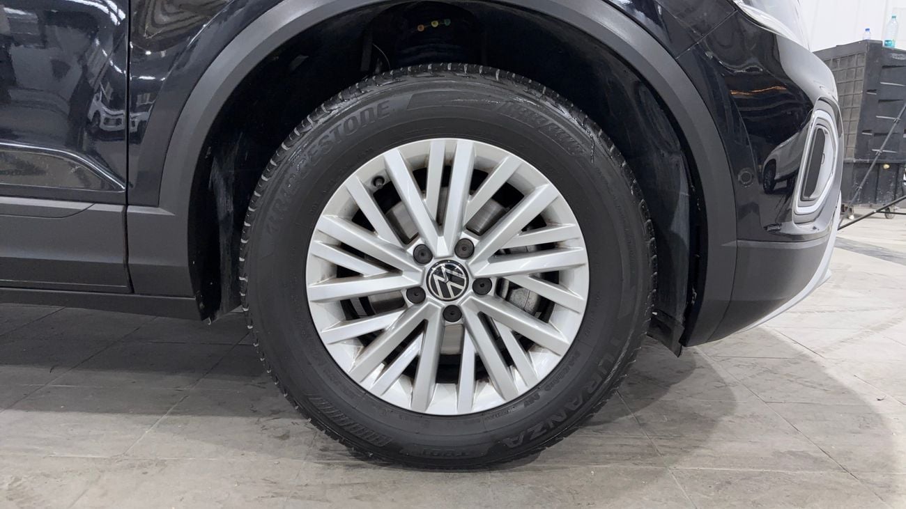 Volkswagen T-ROC LIFE 2024 LIFE+ | AED 1034/Month | 0 DP | 30 Day Return | Warranty | Service History