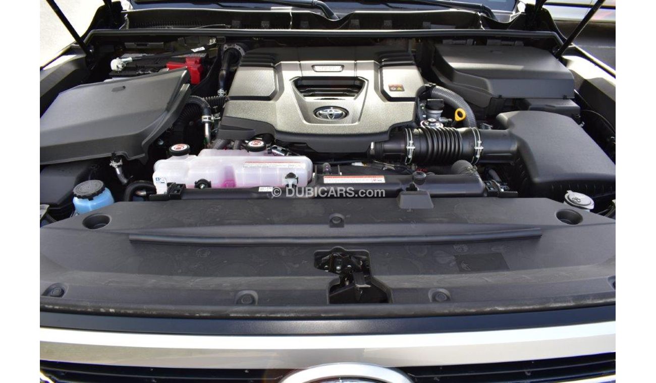 تويوتا لاند كروزر VXR+ V6 3.3L DIESEL  7 SEAT AUTOMATIC TRANSMISSION