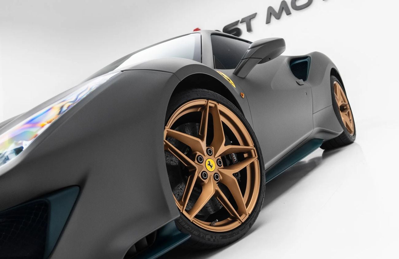 Ferrari 488 3.9L V8 Twin-Turbocharged Engine