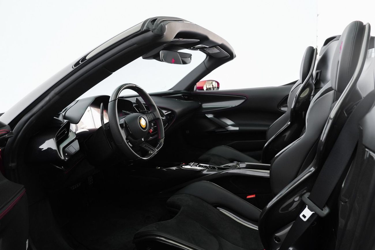 Ferrari SF90 Spider Ferrari SF90 Spider Assetto Fiorano