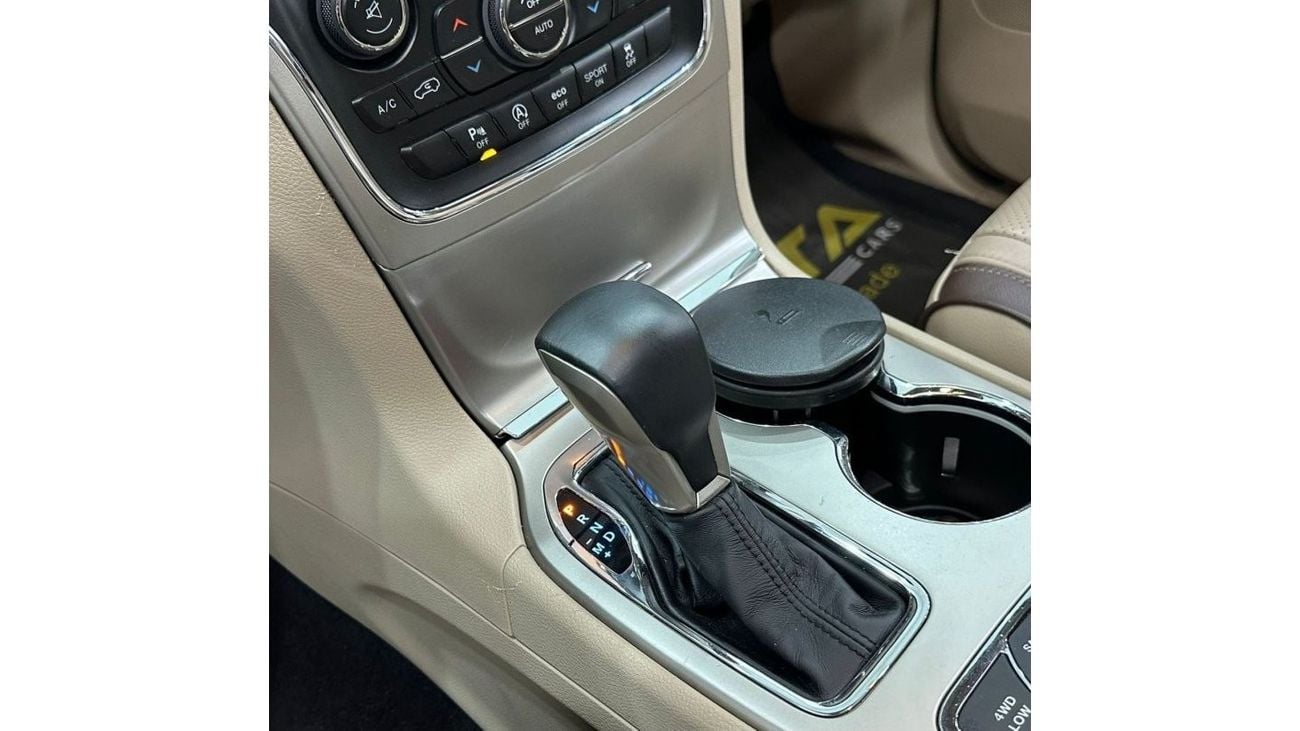 Jeep Grand Cherokee 2017 Jeep Grand Cherokee Limited, October 2025 Jeep Service Pack, Warranty, GCC