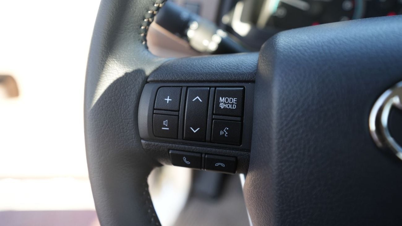 تويوتا لاند كروزر بيك آب TOYOTA LC79 PICK-UP SINGLE CABIN 4.0L V6 M/T 2025 BASIC