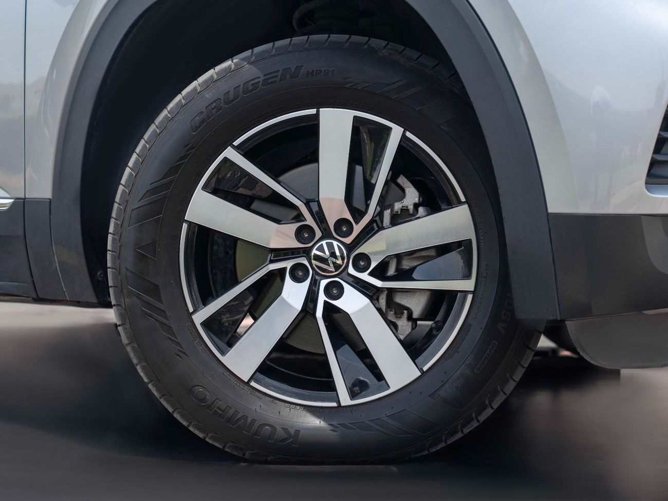 Volkswagen Teramont AED 2,516 PM • COMFORT-LINE • OFFICIAL VW WARRANTY UNTIL 2026 • PRISTINE CONDITION