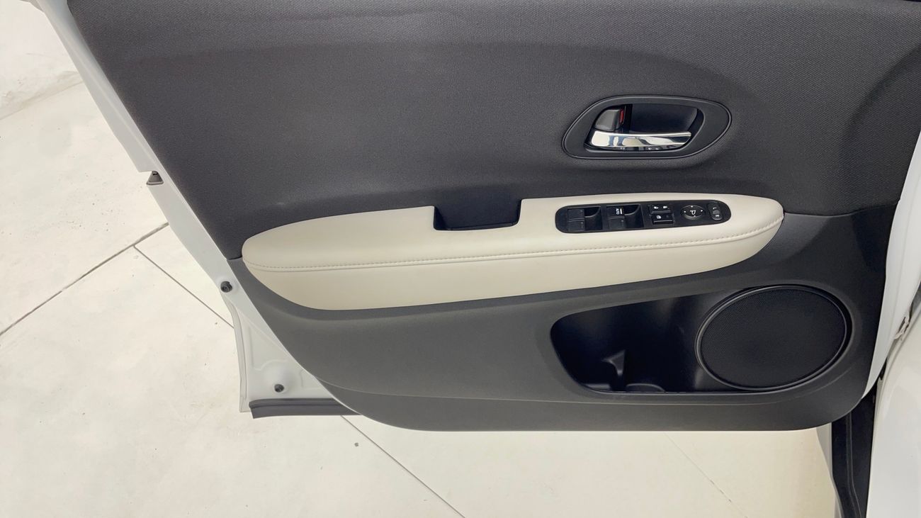 هوندا HRV LX 1.8 | بدون دفعة مقدمة | اختبار القيادة في المنزل