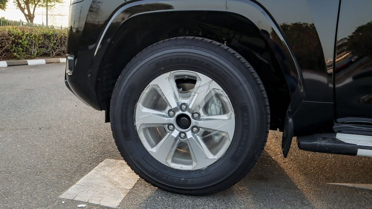 تويوتا لاند كروزر GXR 3.3L Twin Turbo Diesel V6