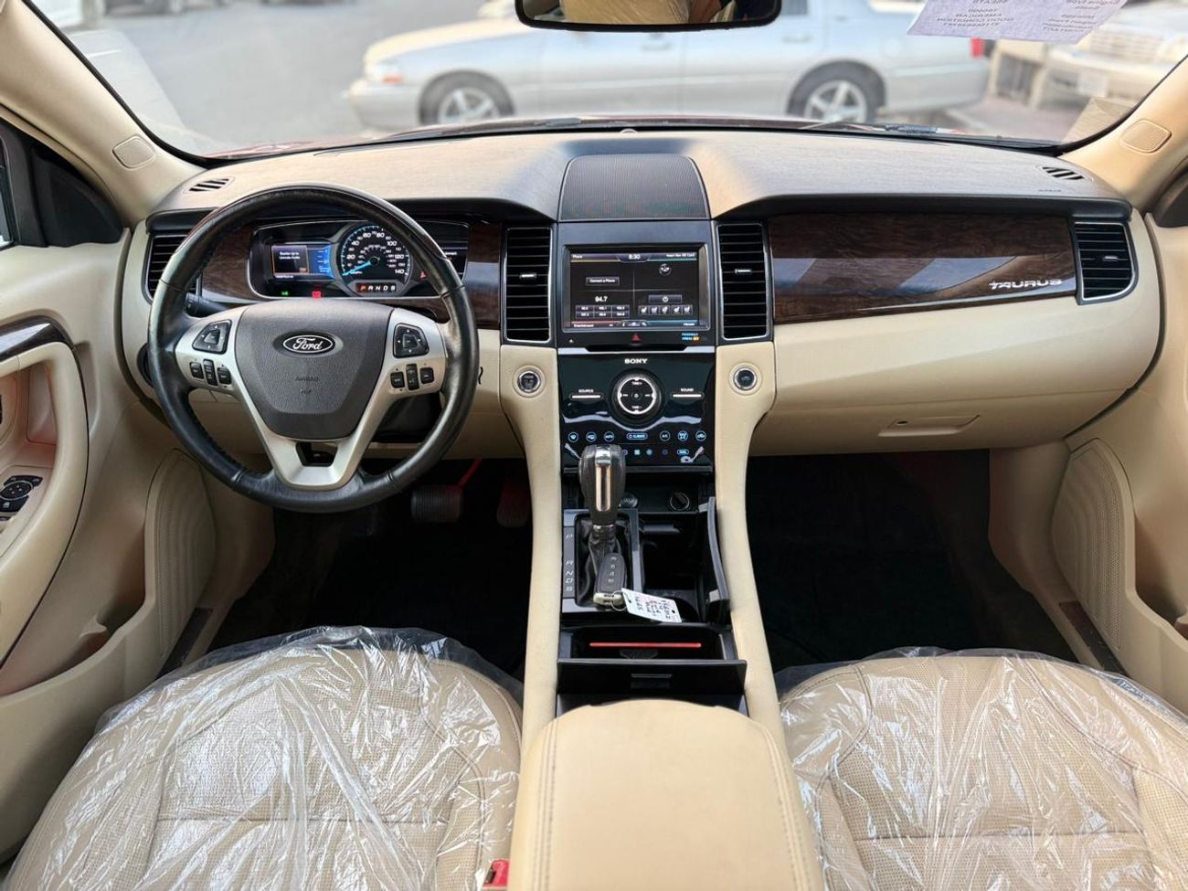 فورد توروس LOW Mileage  good comdtion