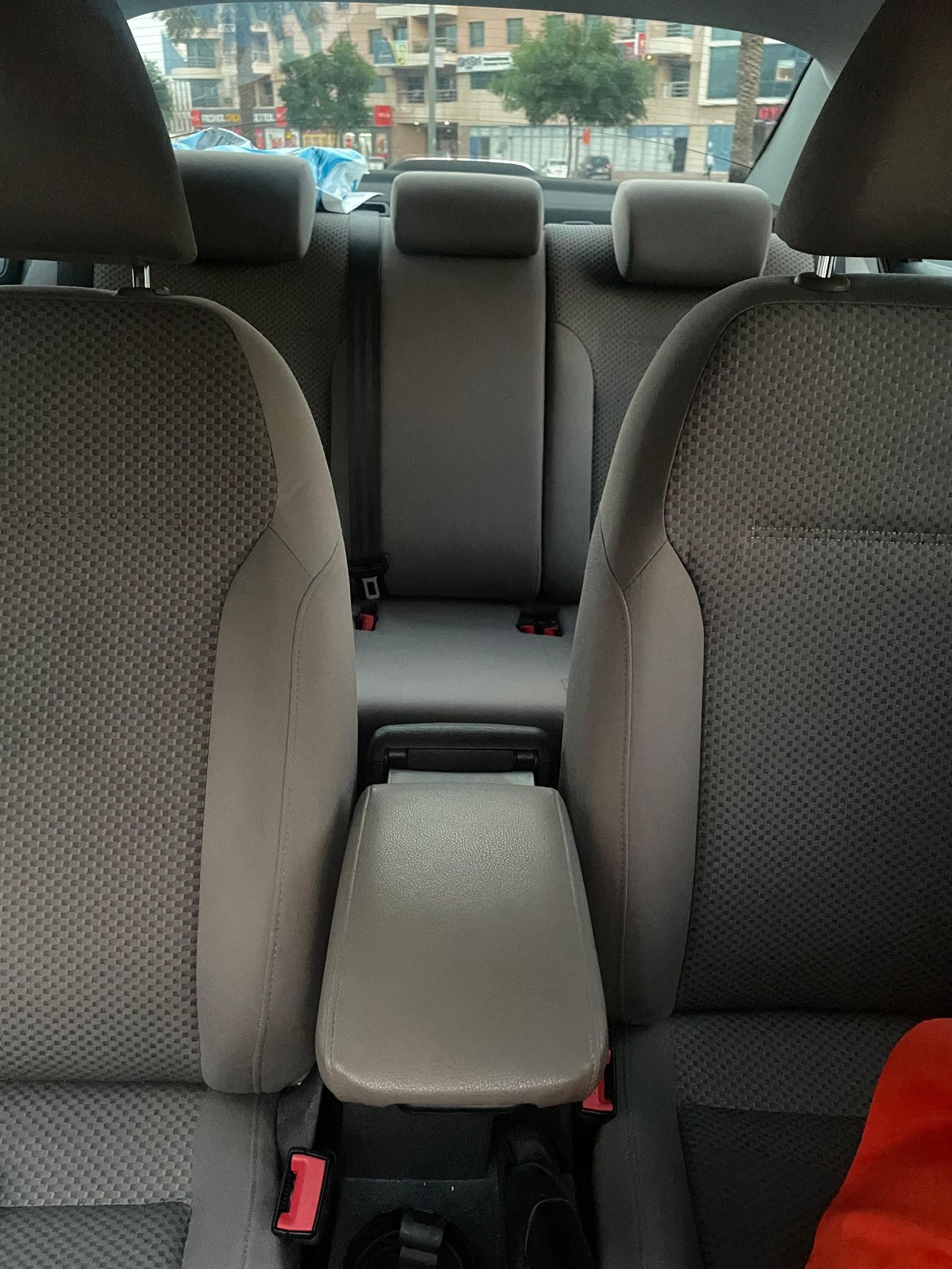 Volkswagen Jetta Trendline S 2.0L