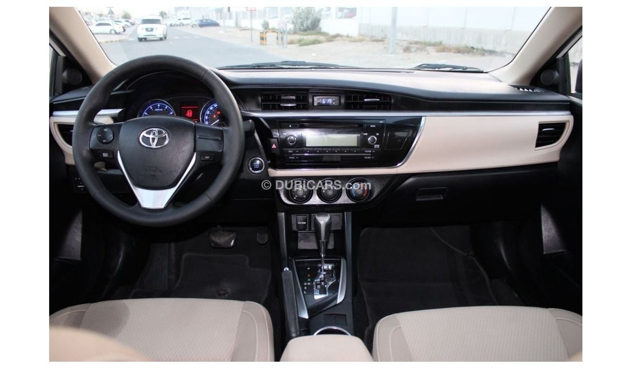 تويوتا كورولا تويوتا كورولا 2015 خليجي رقم 2 بصمه 1.6 بحالة ممتازة بدون حوادث نظيفه جدا من الداخل والخارج