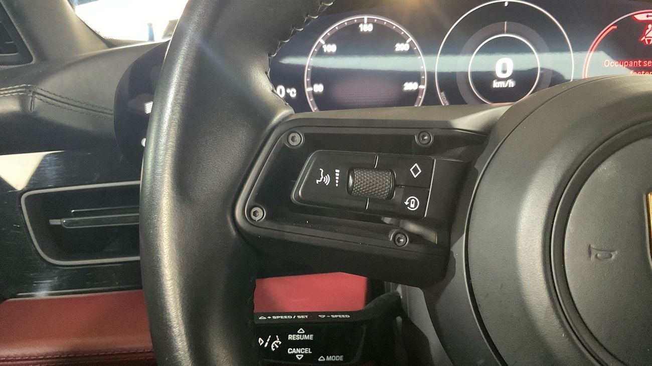 بورش تايكان 4 Cross Turismo | شامل الضمان | 0 ﺪﻔﻋﺓ ﺃﻮﻟﻯ