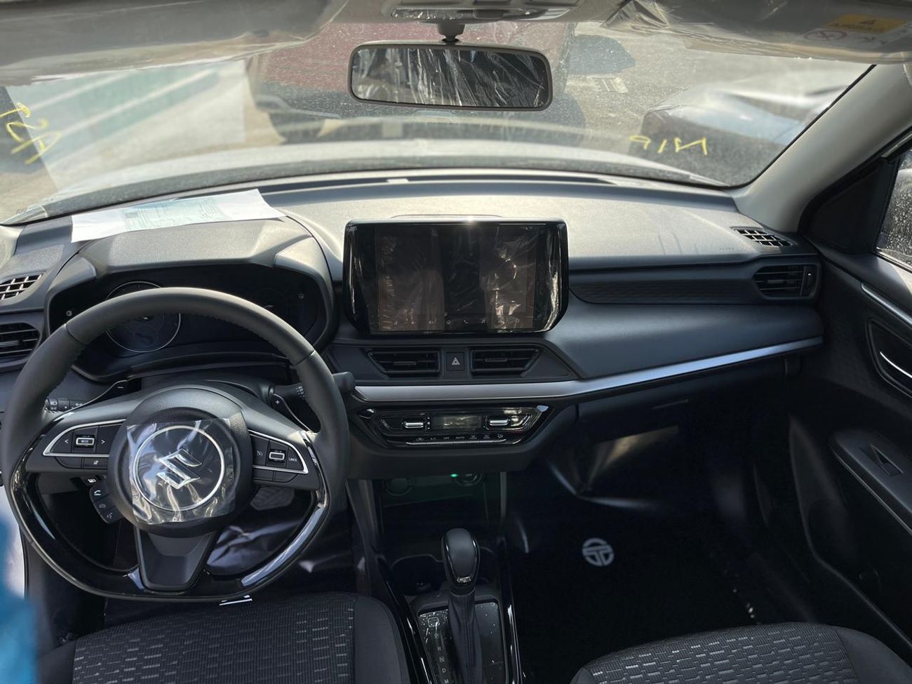 Suzuki Swift 1.2L 2026 double tone