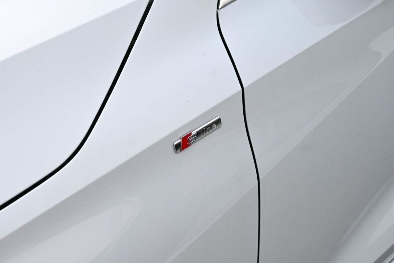 Audi A3 S Line 35TFSI 1.4L Turbo, Petrol Model 2024, Color White