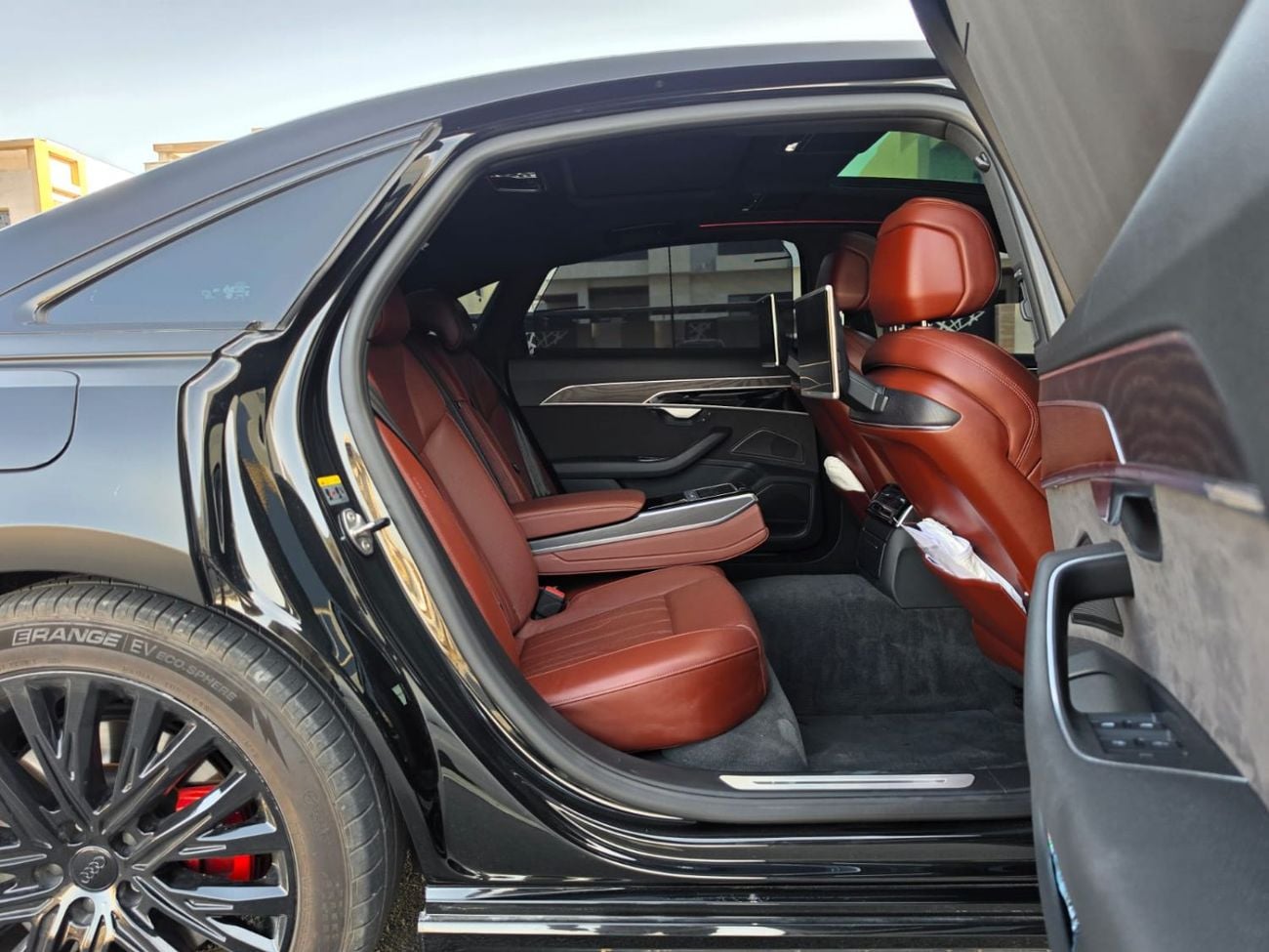 Audi A8 55 TFSI LWB