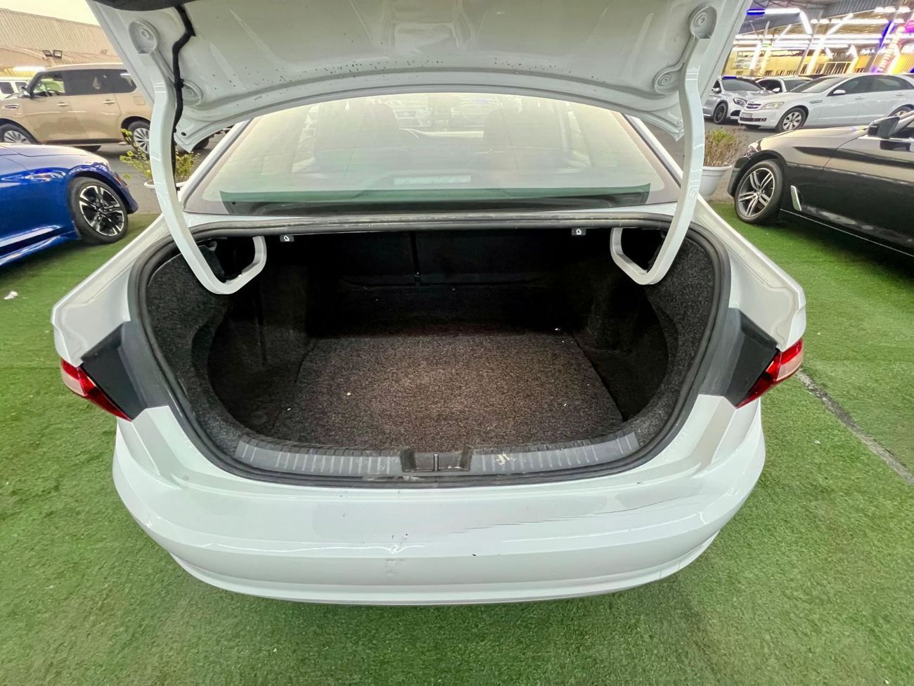 Volkswagen Jetta Jetta turbo warranty one year bank financie available