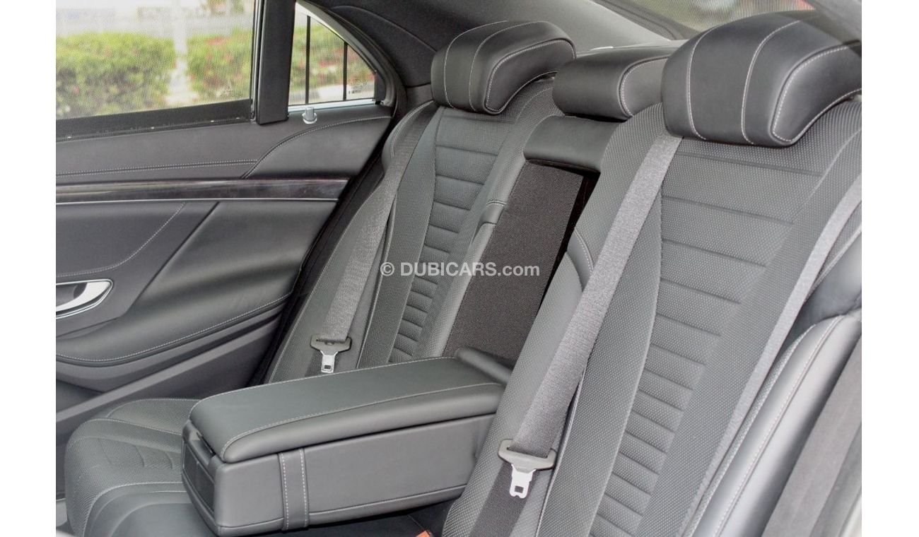 Mercedes-Benz S 560 Std MERCEDESZ-BENZ S560