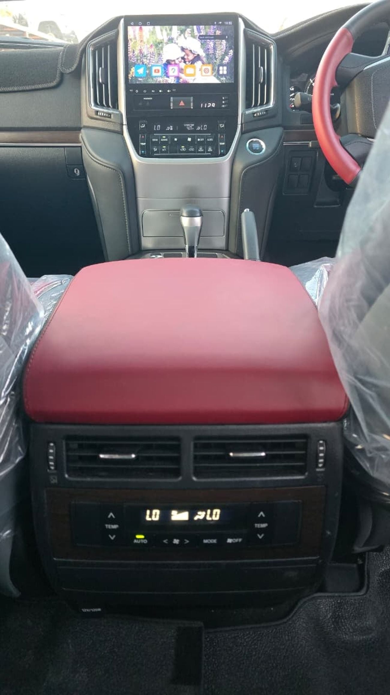 Toyota Land Cruiser VXR V8 Engine Diesel Engine RHD Full Option