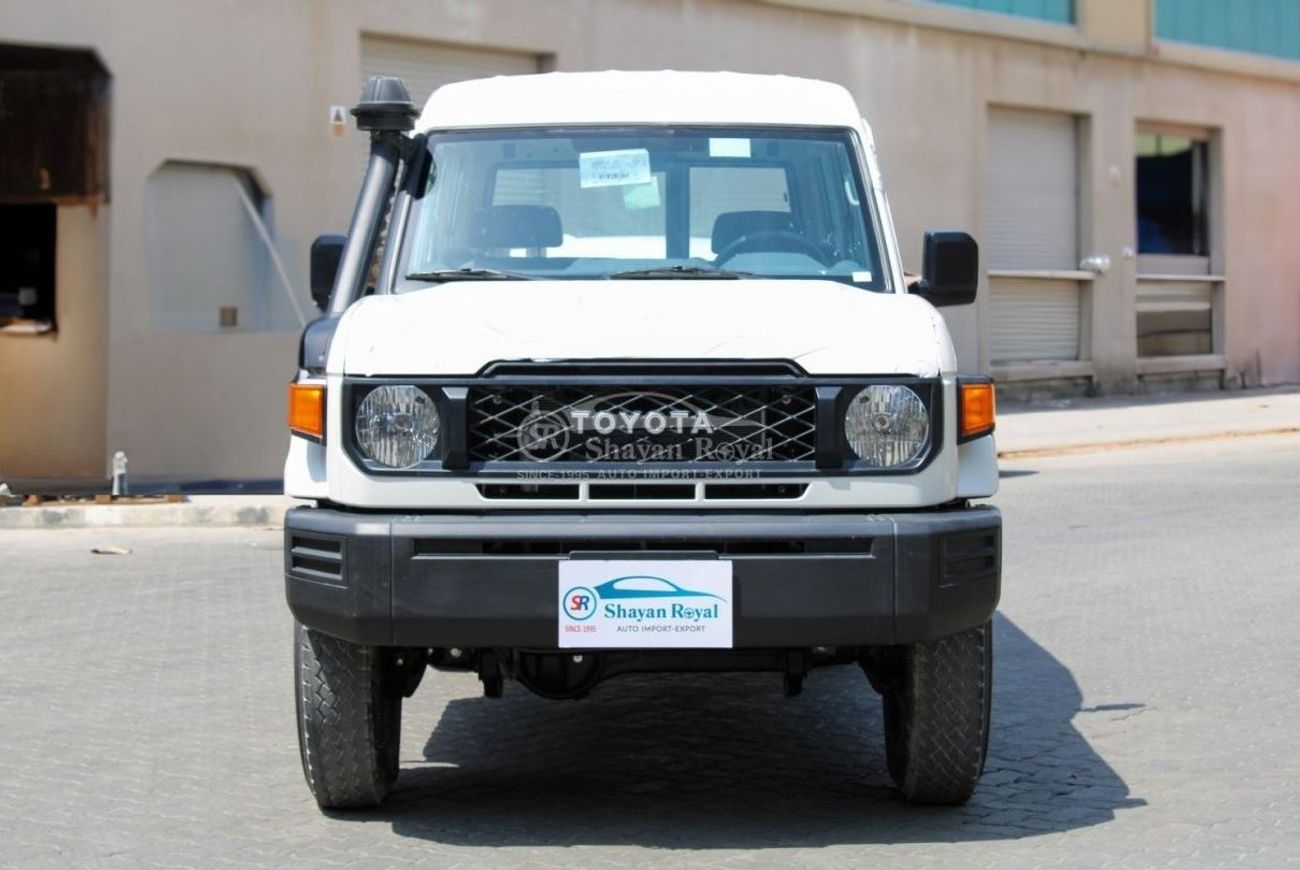 تويوتا لاند كروزر 70 LHD LC78 4.2L DSL V6 4WD 3DR 13S MT 2024MY