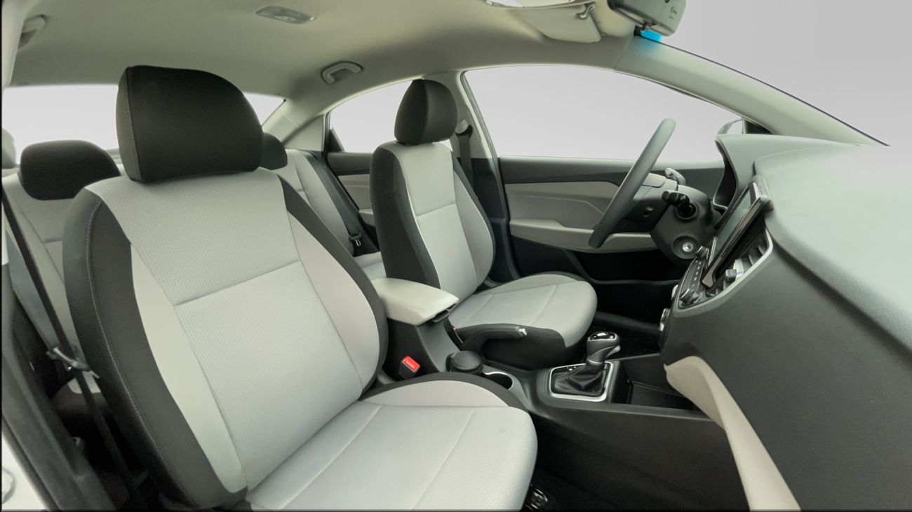 Hyundai Accent SMART 1.6 | Zero Down Payment | Home Test Drive