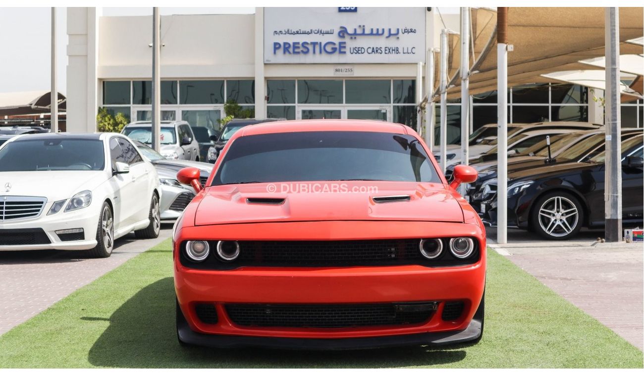 Used Dodge Challenger Body kit SRT 2016 for sale in Dubai 460717