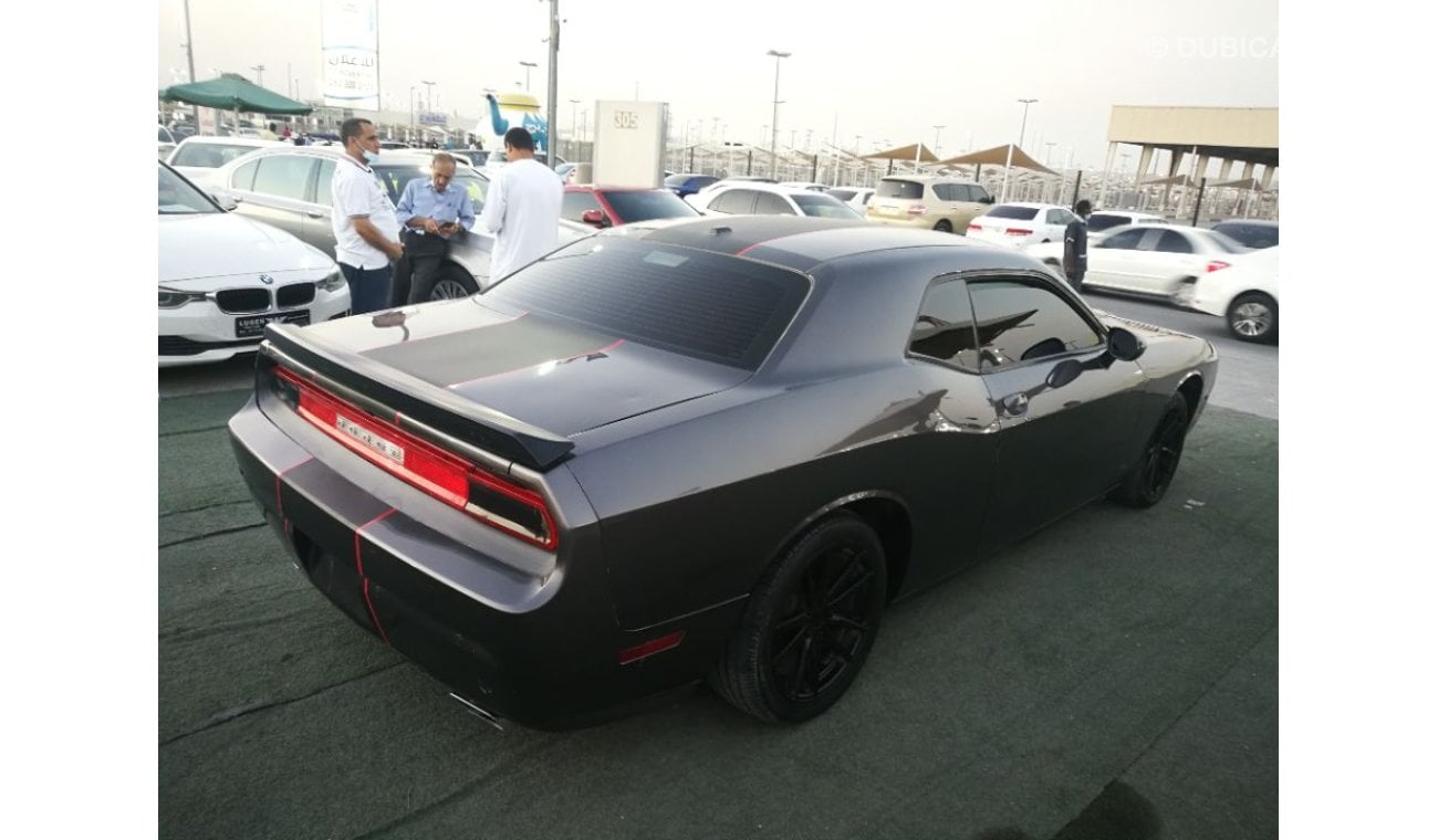 Dodge Challenger Dodge challenger 2013 USA 6 slinder