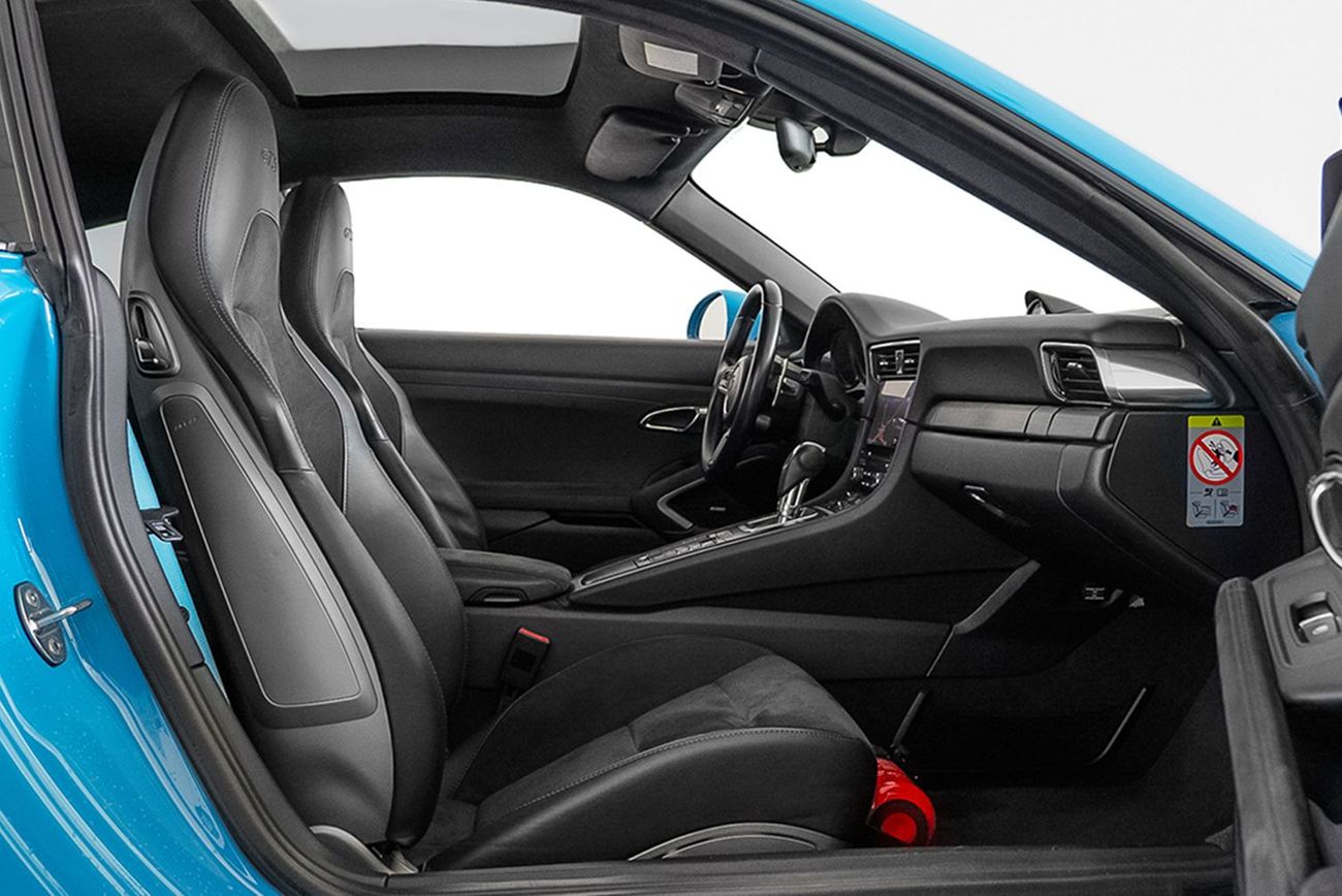 بورش 911 Carrera GTS 3.0L (450 HP) Coupe