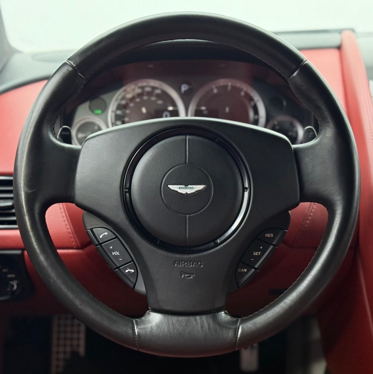 أستون مارتن رابيد Std 6.0L 2016 Aston Martin Rapide, Full Service History, Very Low Kms, GCC