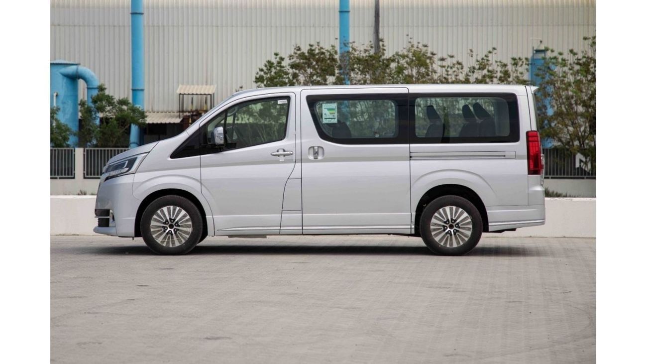 Toyota Granvia 2023 Toyota Granvia 3.5 7ST Low - Silver inside Black | Export Only