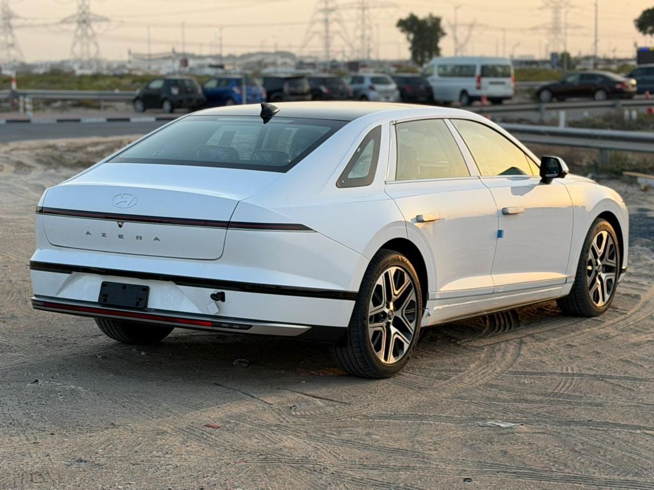 هيونداي أزيرا GN7 3.5L V6 2026 GCC SPECS