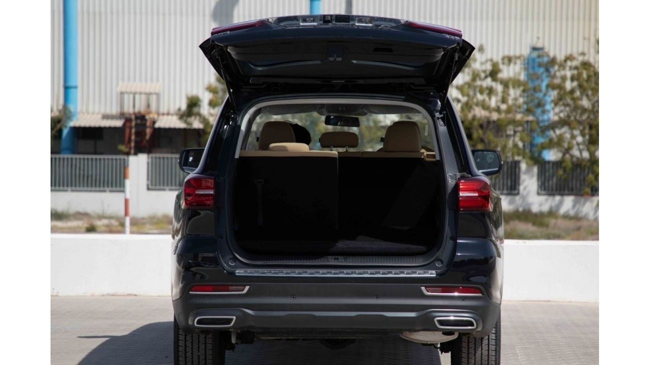 MG RX8 2023 MG RX8 4X4 2.0 STANDARD - Black inside Beige