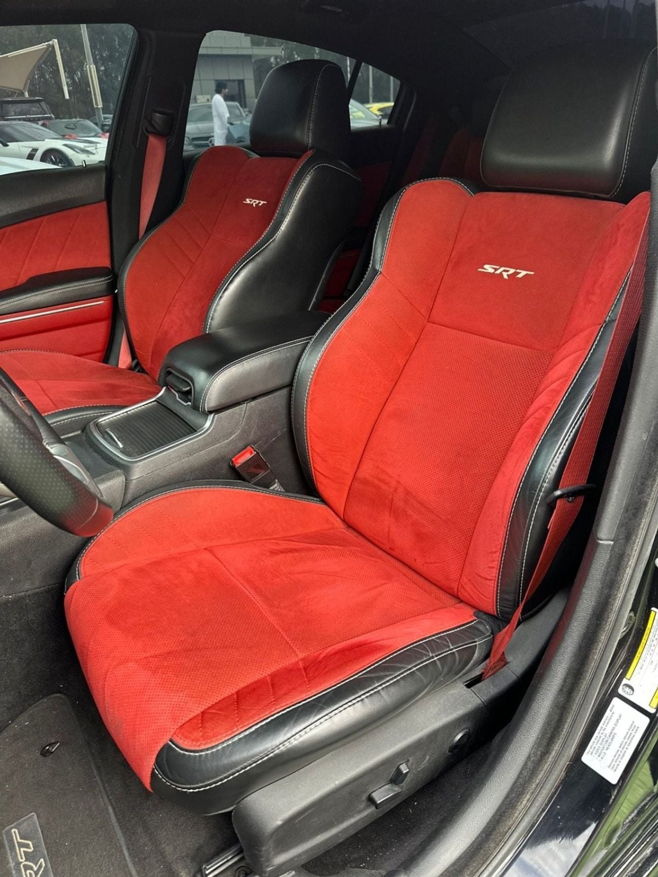 Dodge Charger HELLCAT SRT Core 6.4L