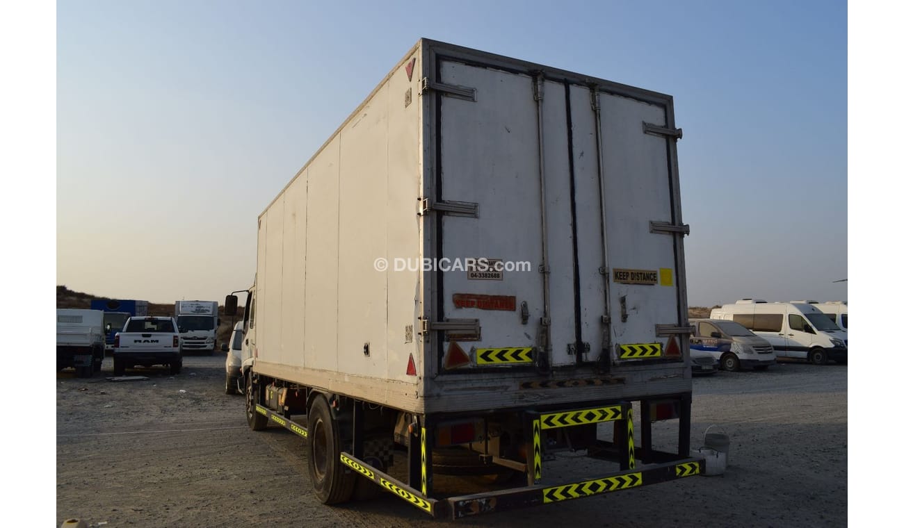 Isuzu FSR Isuzu FSR 7 ton chiller, Model:2007