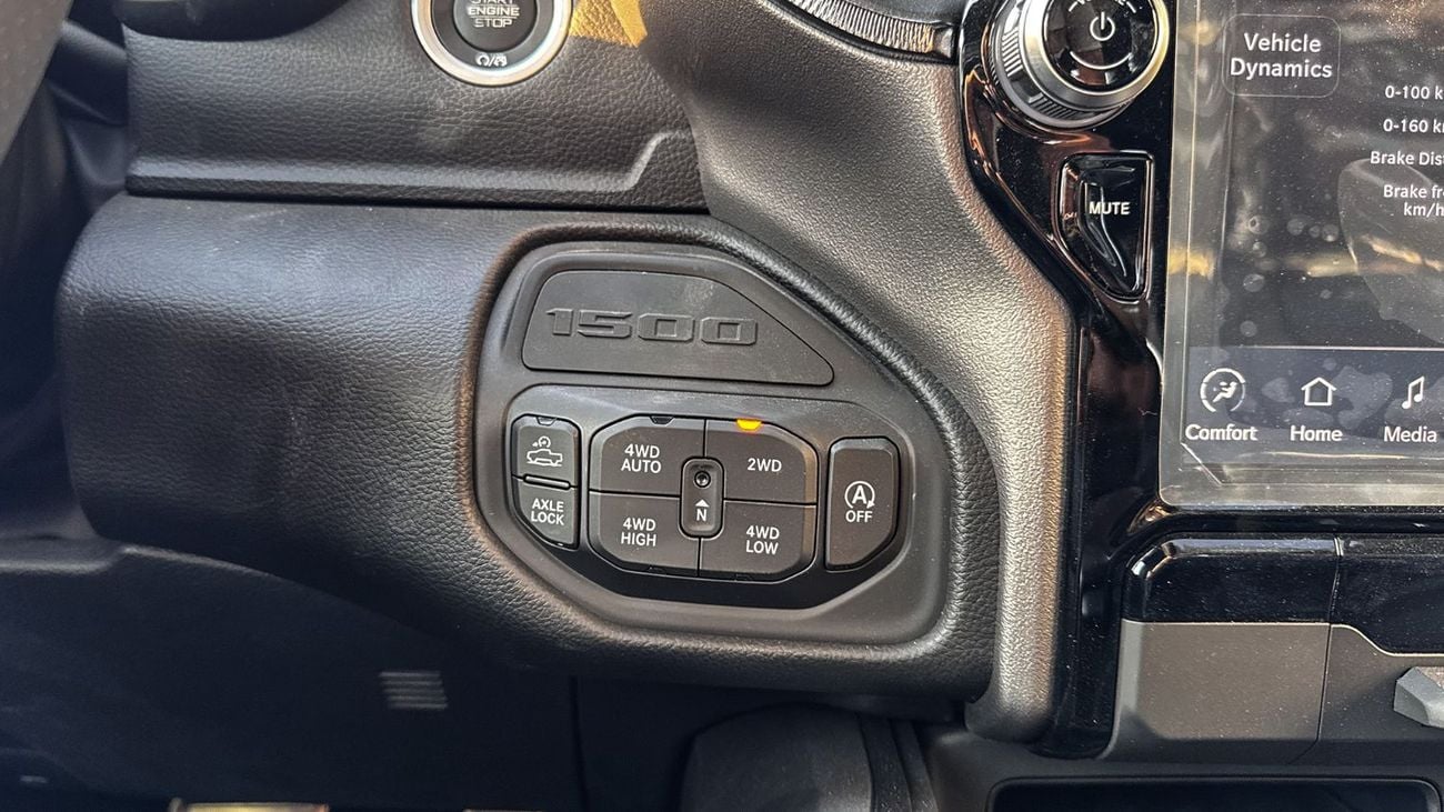 RAM 1500 Rebel Crew Cab 5.7L Rebel G/T 2024 Hemi eTorque V8 5.7L 4X4 GCC 0Km