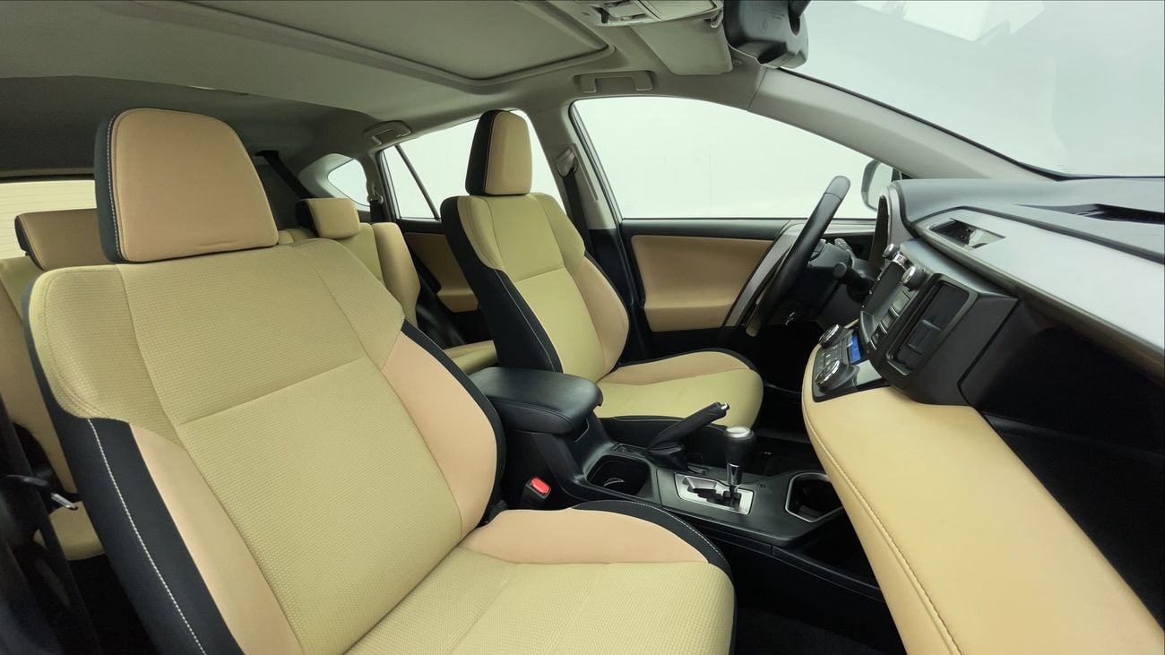 تويوتا راف ٤ GXR 2.5 | بدون دفعة مقدمة | اختبار قيادة مجاني للمنزل