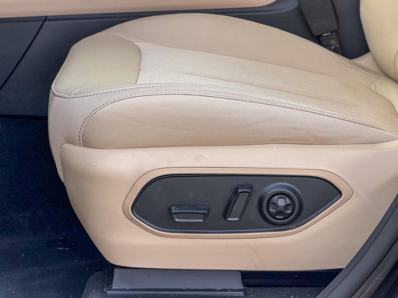 Jeep Grand Cherokee Overland 3.6L