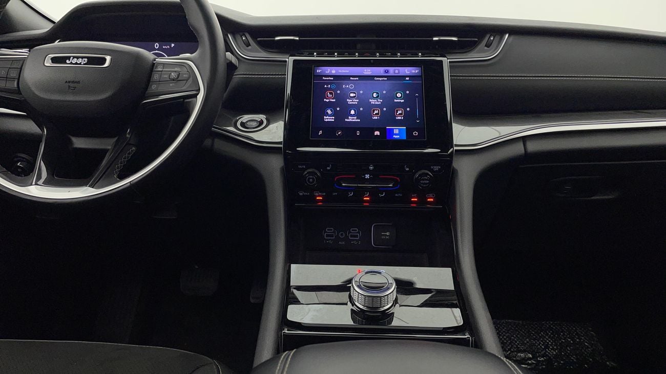 جيب شيروكي ALTITUDE 3.6 | بدون دفعة مقدمة | اختبار القيادة في المنزل