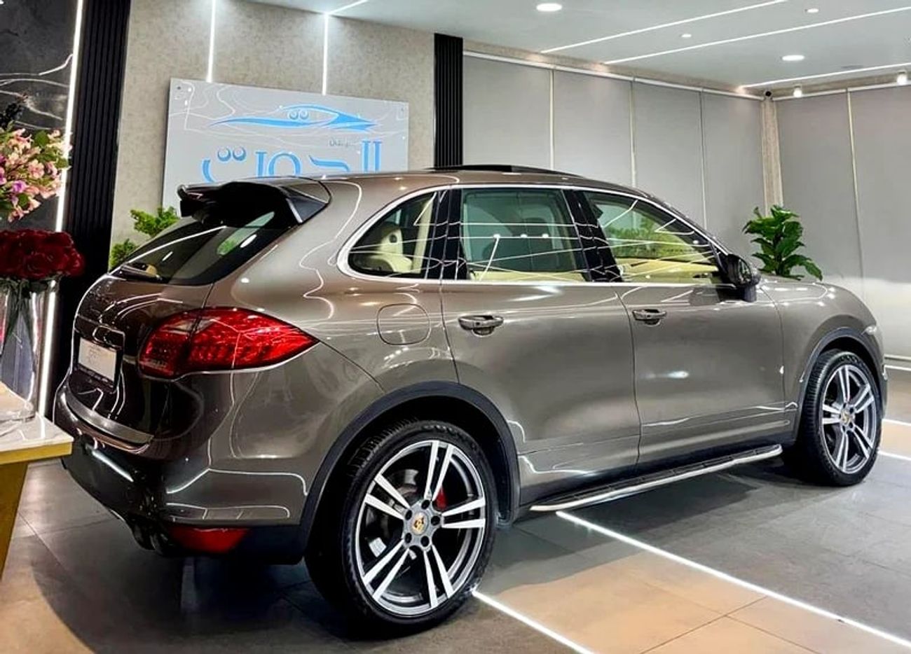 بورش كايان S Platinum Edition 3.6L S V8 || GCC || FULL OPTIONS || FREE ACCIDENTS || CONDITION