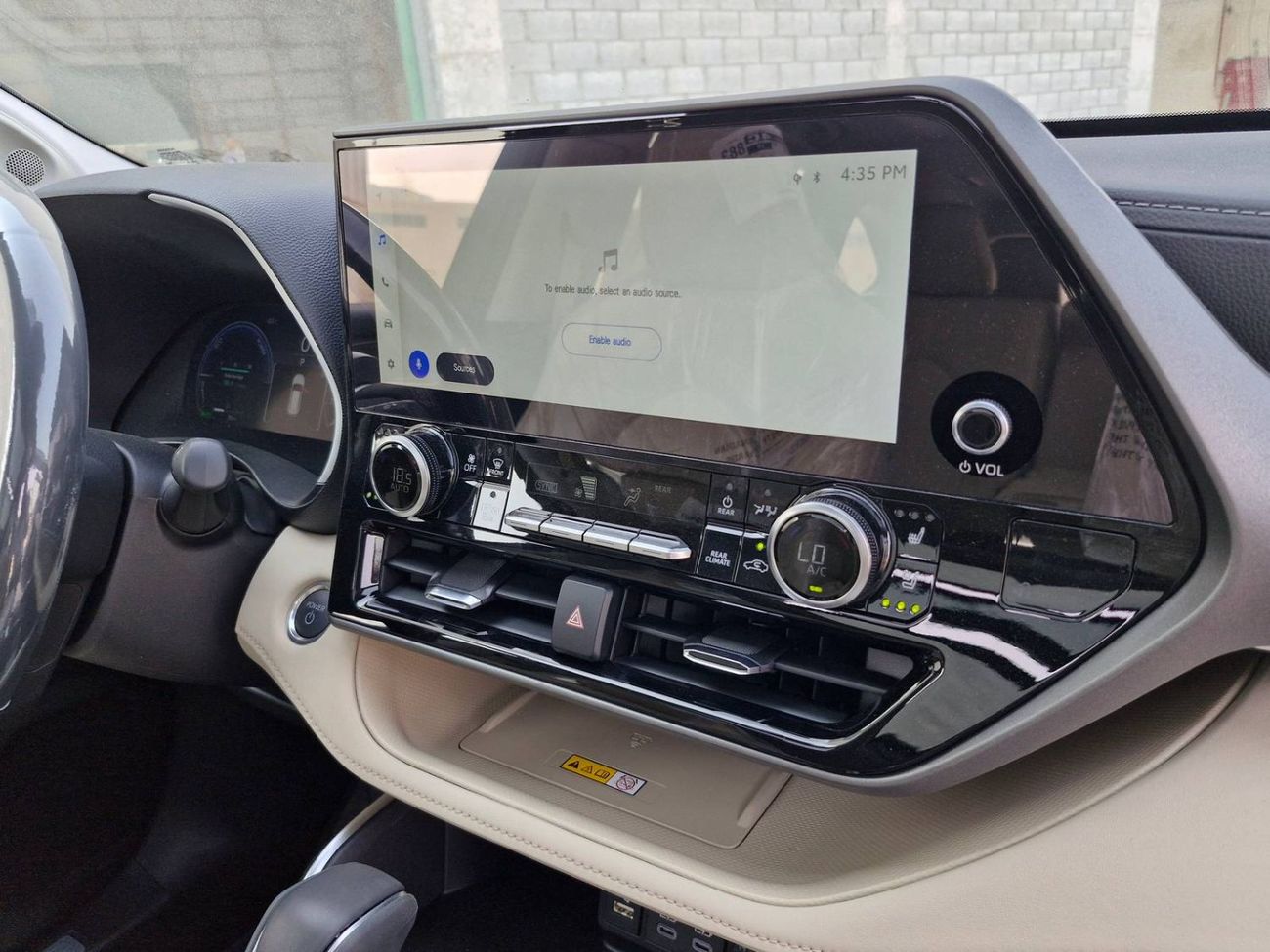 Toyota Highlander 2025 TOYOTA HIGHLANDER LIMITED 2.5L HYBRID GCC BRAND NEW 0KM