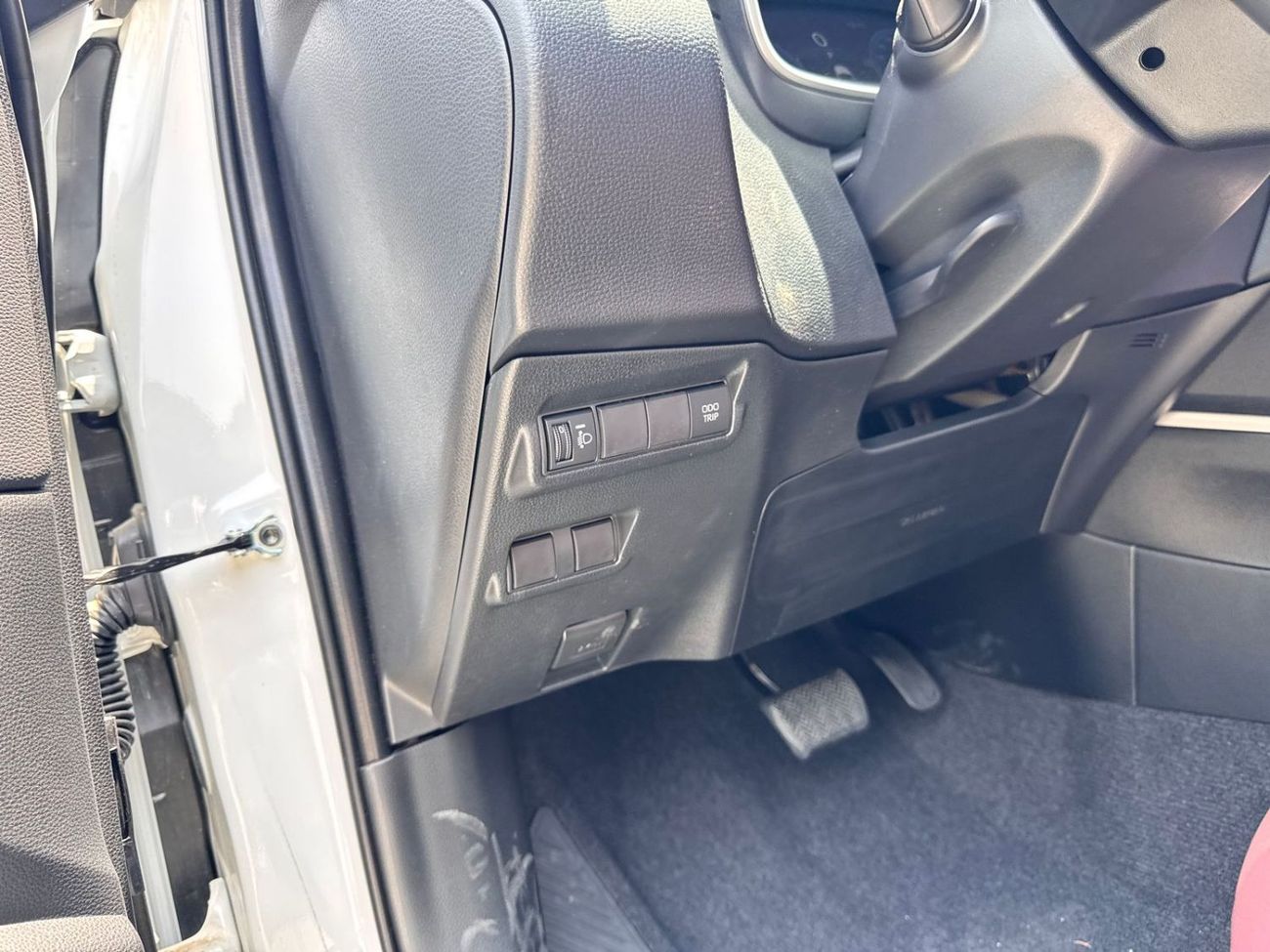 Toyota Corolla Cross 1.8L GLI (HEV)