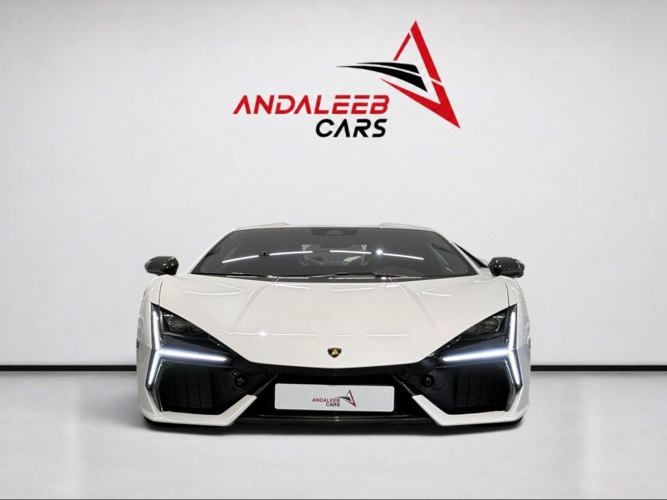 لامبورغيني ريفويلتو AED 30,400 P.M | 0% DOWN PAYMENT | LAMBORGHINI REVUELTO CARBON EDITION | 6.5L V12 HYBRID – 1,001 HP 