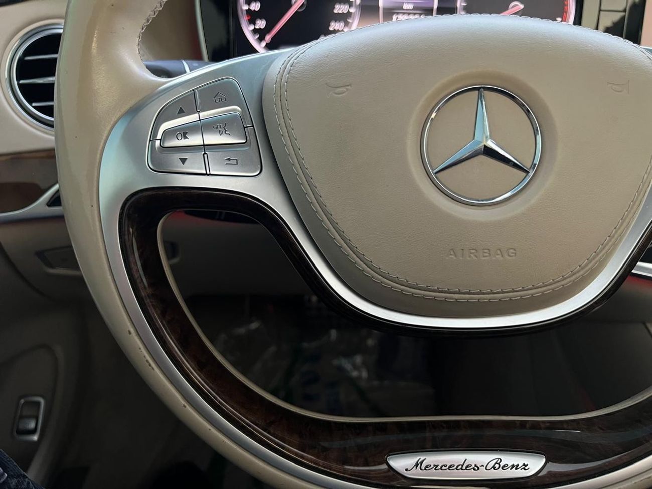 مرسيدس بنز S 500 AMG 4.7L