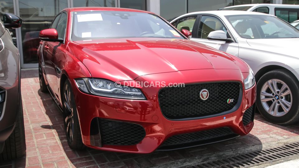 Jaguar XF Jaguar XF S 2022 New red inside red and black 