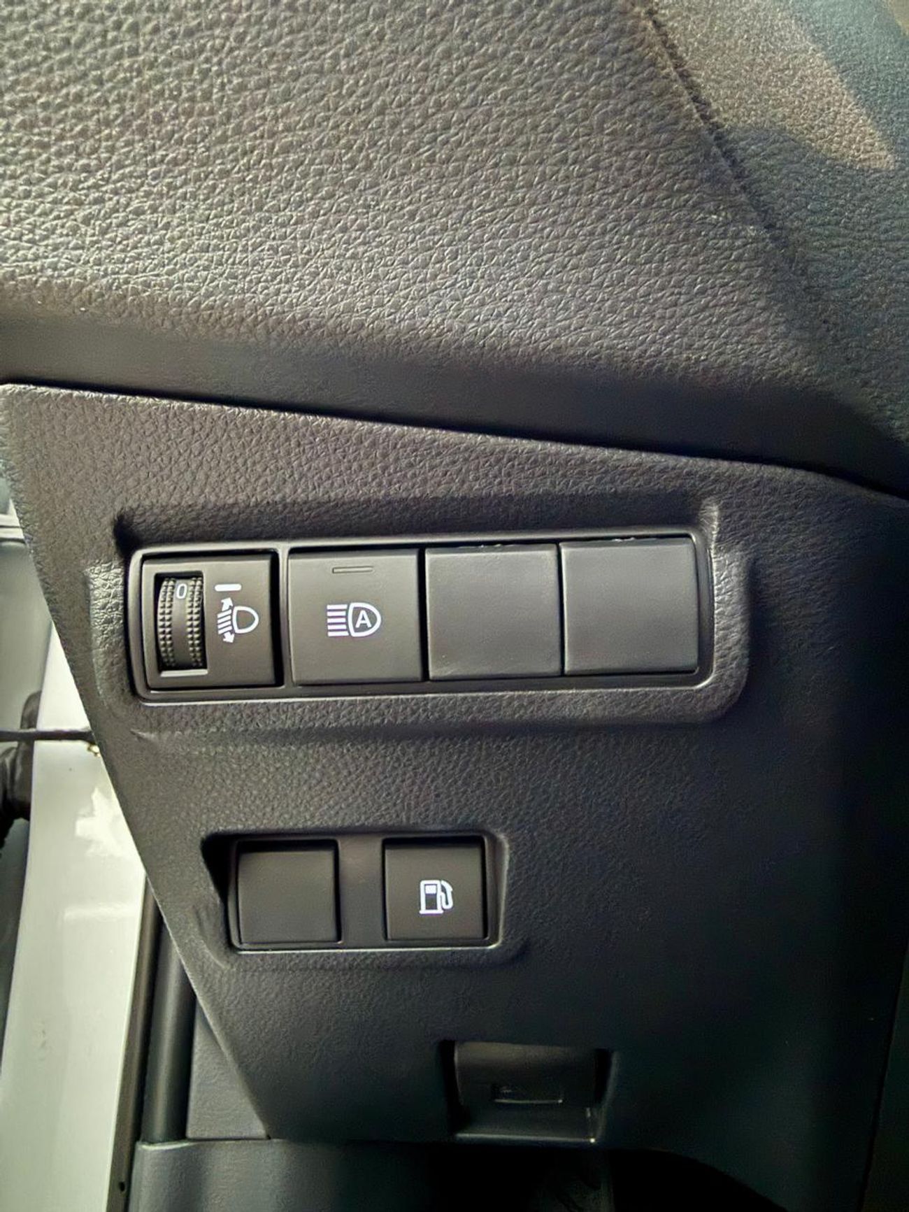 Toyota Corolla Cross Toyota Corolla Cross Hybrid 2.0L