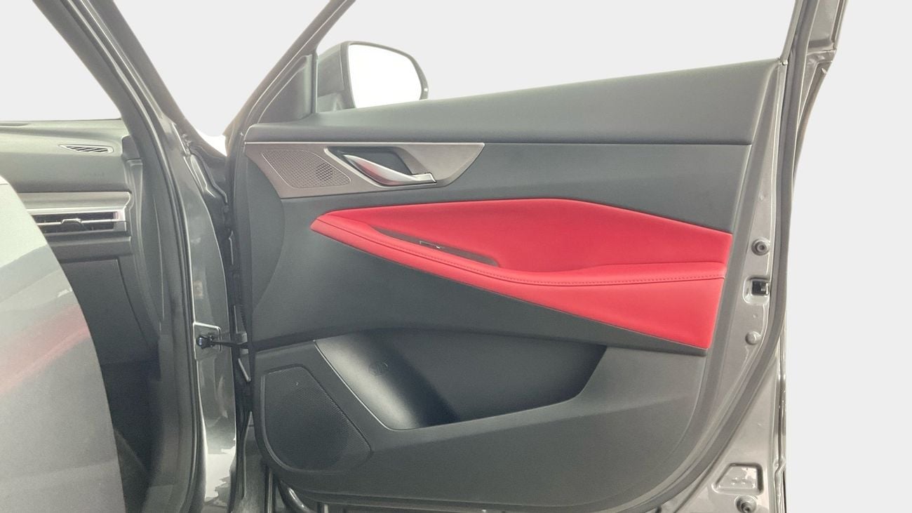 تشنجان سي اس 35 بلس 1.4T LIMITED DCT | شامل الضمان | 0 ﺪﻔﻋﺓ ﺃﻮﻟﻯ