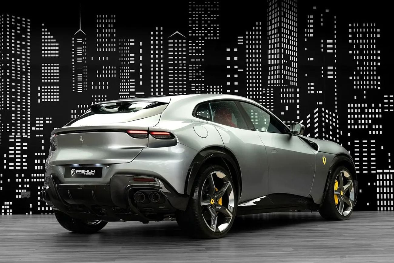 فيراري بوروسانجوي FERRARI | PUROSANGUE | FULL CARBON FIBER | GCC SPECS DEALER WARRANTY + SERVICE CONTRACT ( Al TAYER )