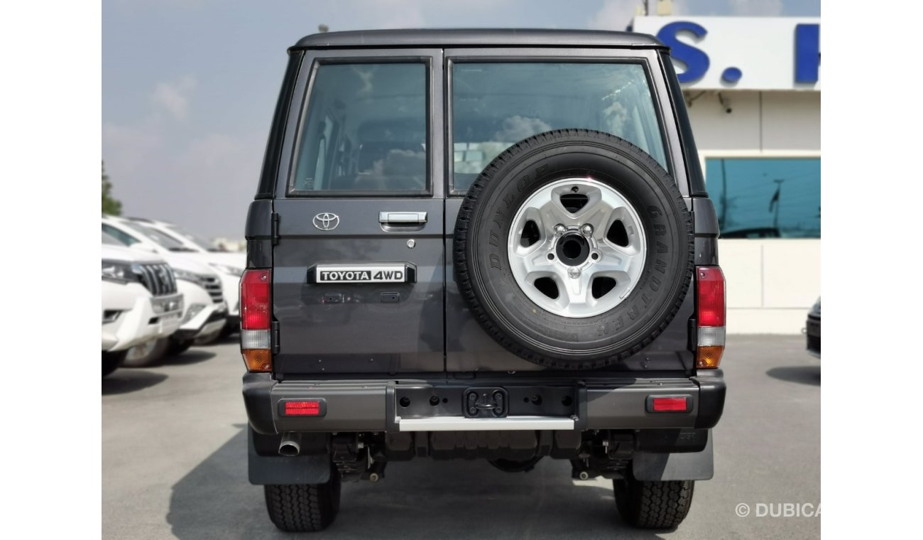 Toyota Land Cruiser Hard Top 4.2L, 16' Alloy Rims, Central Door Lock System, Power Window, Fog Lights, 4WD Gear Box, CODE-LCGY20