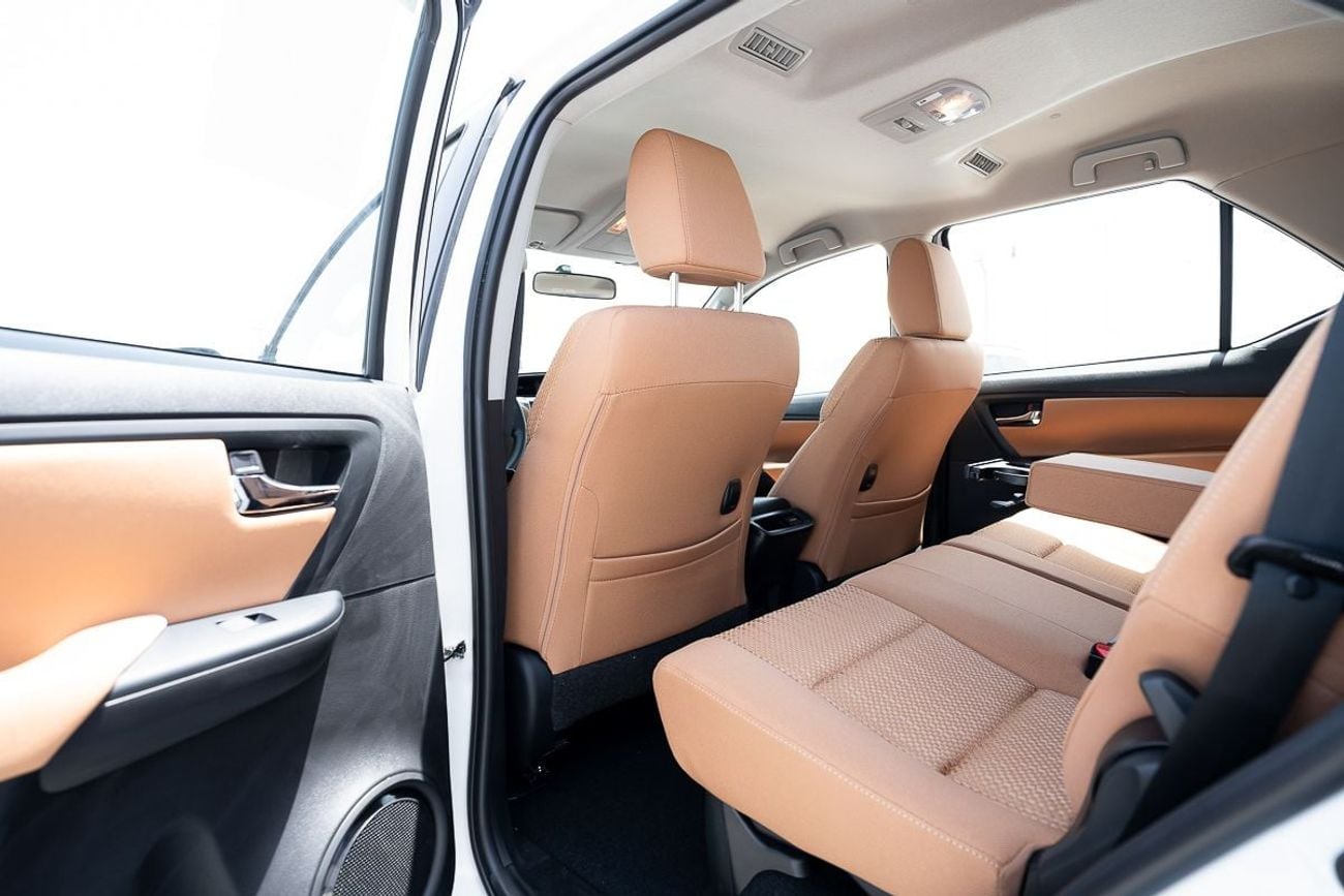 تويوتا فورتونر 2.7L Petrol Automatic Transmission 4x4 2026