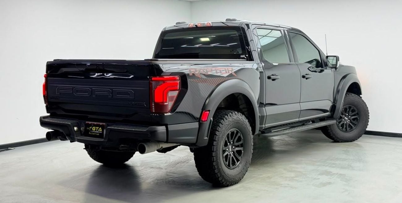 Ford F-150 RAPTOR CREW CAB MID 2024 Ford F-150 Raptor, Ford Warranty+Service Contract, GCC Specs.