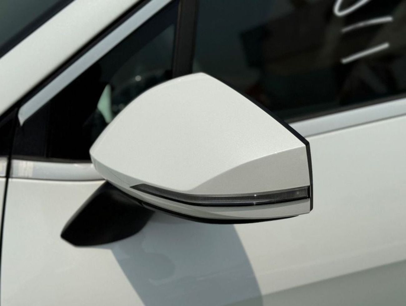 Kia Sportage KIA SPORTAGE 1.6T - WHITE COLOR (2025 MODEL)