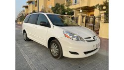 Toyota Sienna First Owner | 7 Seater | Original Paint | V6 | Family Used Only